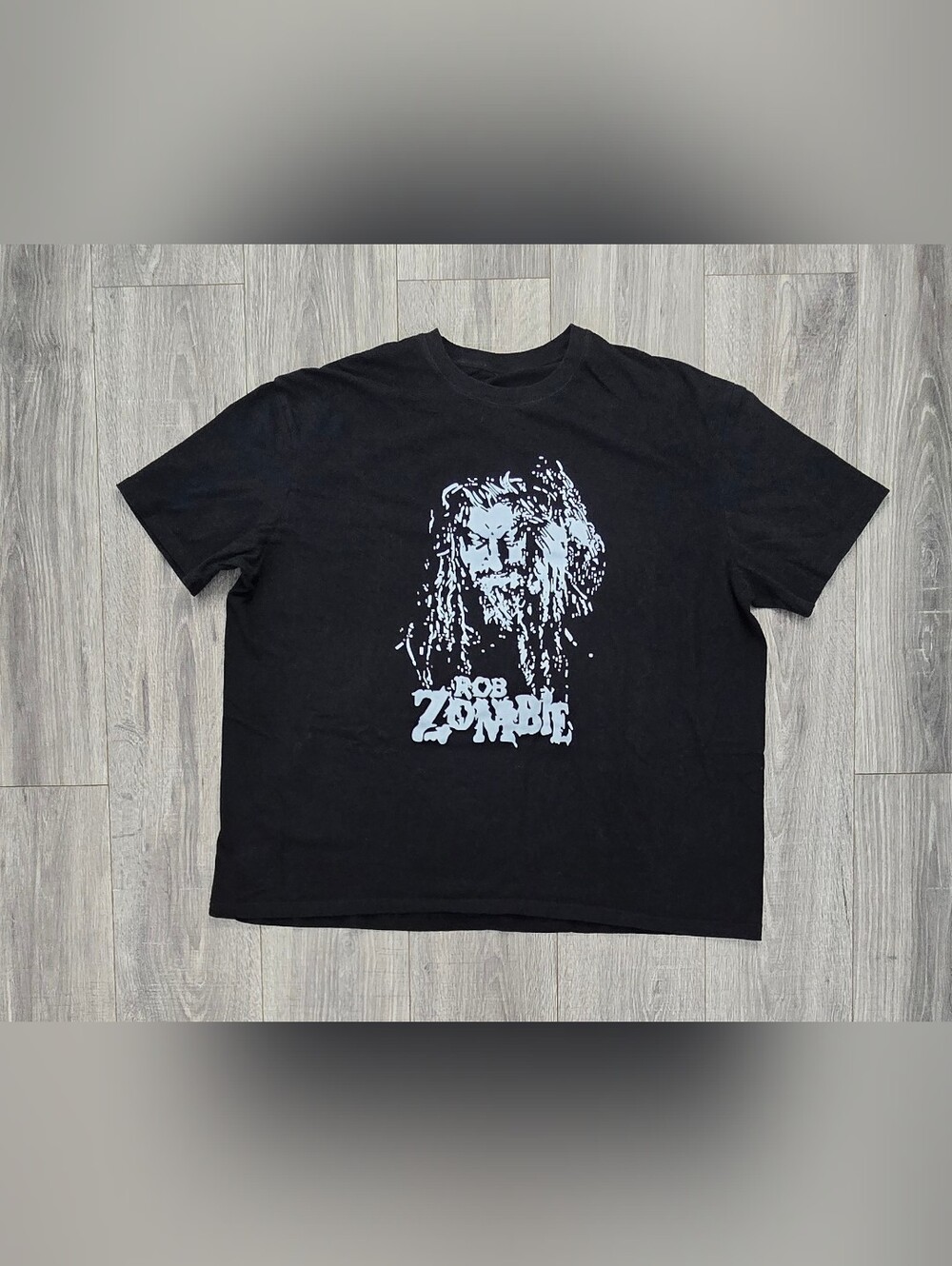 Rob Zombie Black Graphic Tee Horror Metal Rock Band Shirt Oversized Fit.